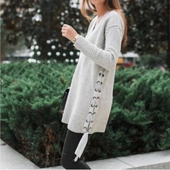 Free People Heart It Laces grey Oversized Sweater XS - Picture 2 of 8